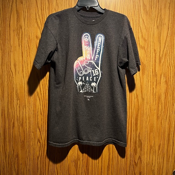 Neff no hate / peace graphic t shirt men size M - Picture 1 of 1